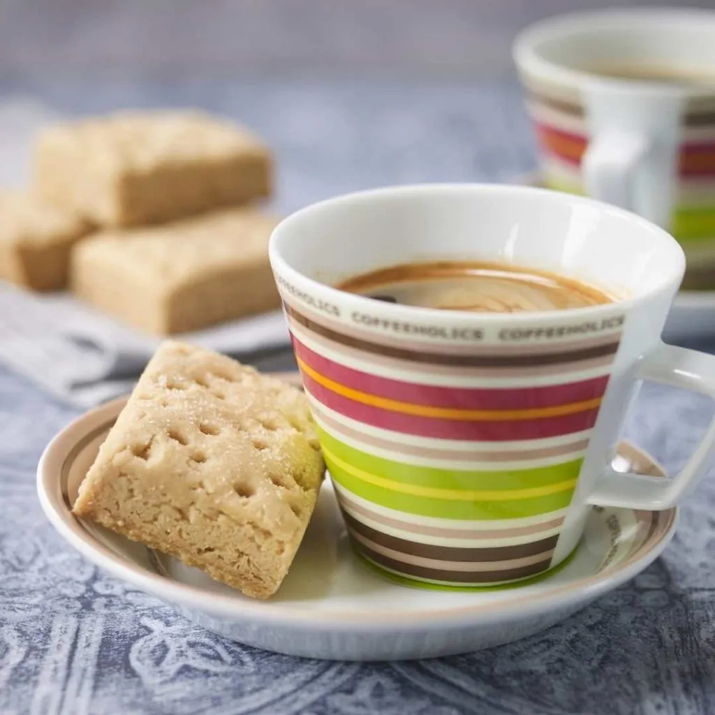 shortbread and coffee
